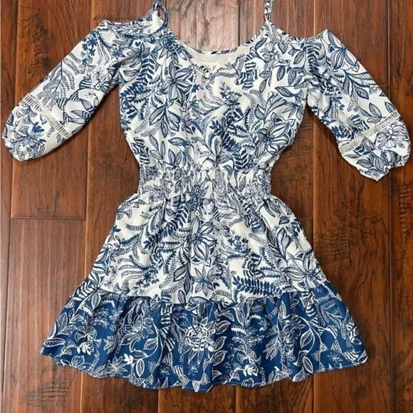 Eliza J Blue and White Floral Petite Dress - Picture 2 of 9